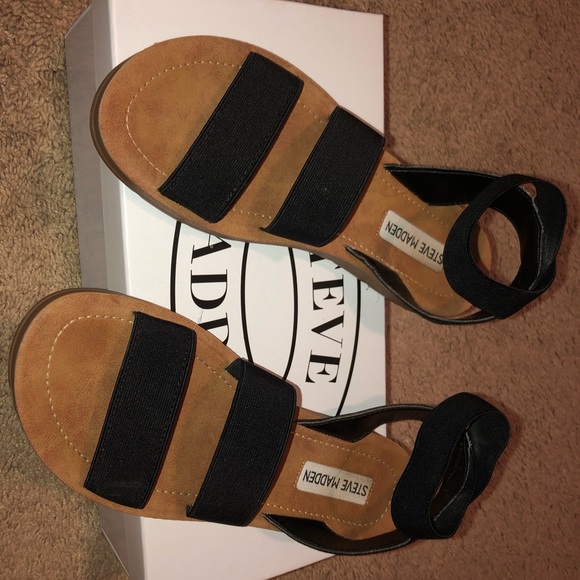 raffy sandal steve madden